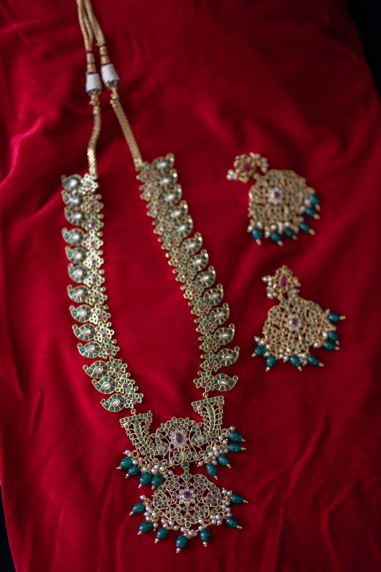 Dharani Necklace Set