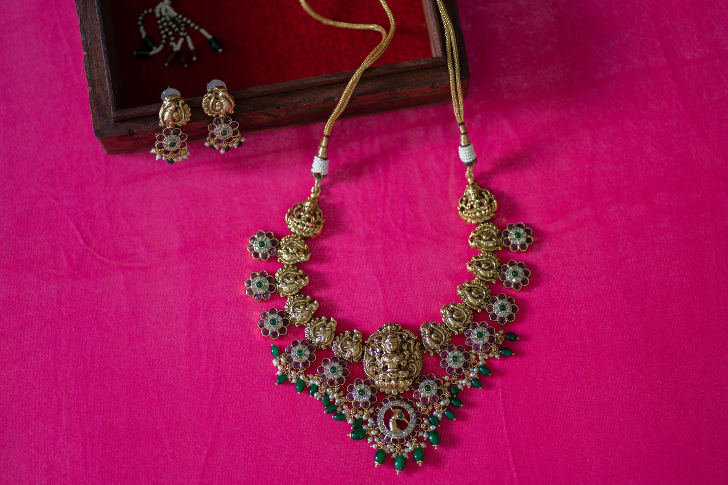 Padma Necklace Set