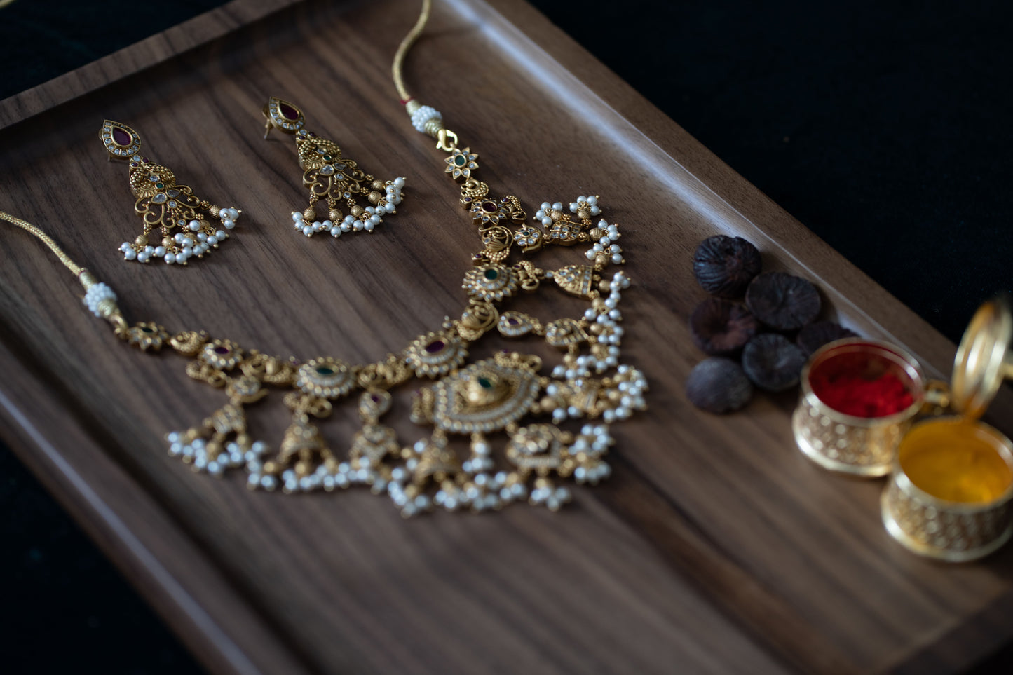 Yamini Necklace Set