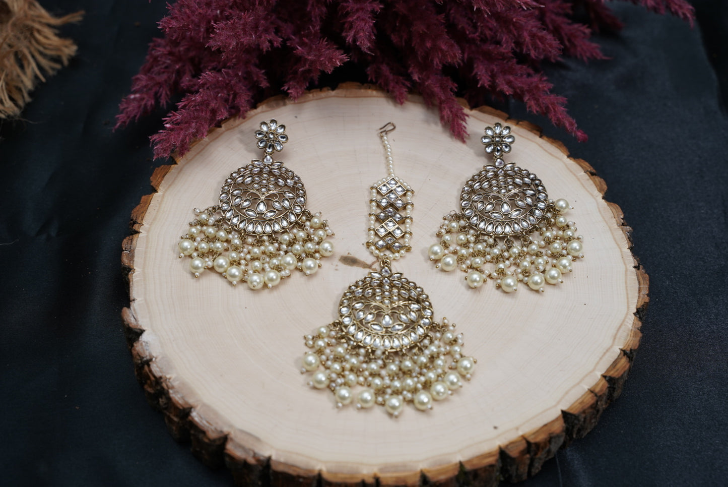 Haya Earrings & Tika Set